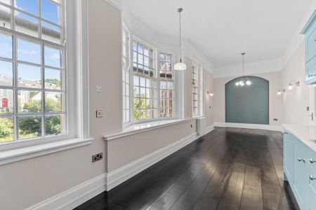 2 bedroom apartment to rent - Photo 3