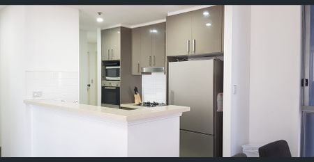 EXTREMELY MAGNIFICENT 3 BEDROOM APARTMENT FOR RENT! "UNFURNISHED" - Photo 3