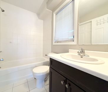 For Lease - 16 Saunter Court, Brampton, Ontario - Photo 5