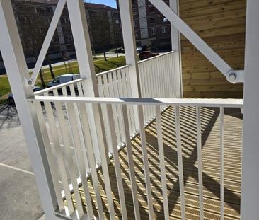 T2 NEUF AVEC BALCON ET CAVE - Photo 1