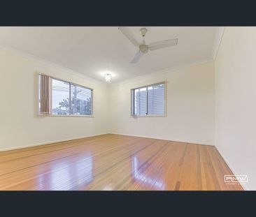 13 Suthers Avenue, Berserker, Qld 4701 - Photo 2