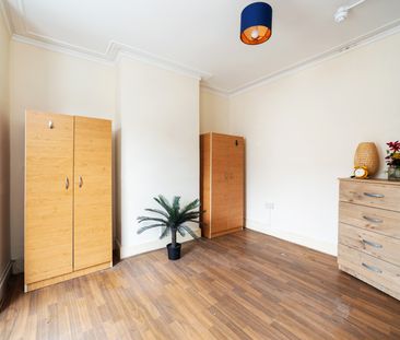 🌺 Large Victorian Terraced Property in Tottenham, N17 🌺 - Photo 6