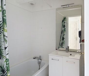 Location Appartement 3 pièces 70m² DEVILLE LES ROUEN 76250 - Photo 2