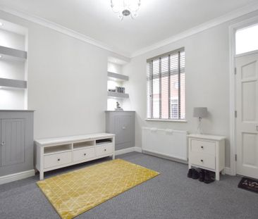 3 bedroom terraced house to rent - Photo 5