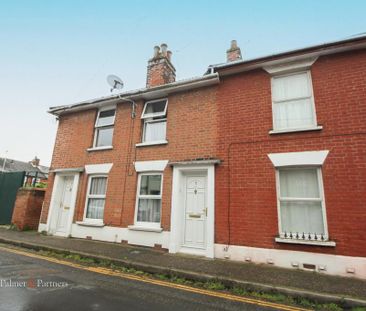 2 bedroom terraced house to rent - Photo 3
