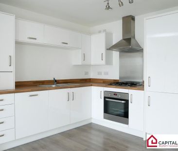 2 bedroom flat to rent - Photo 4