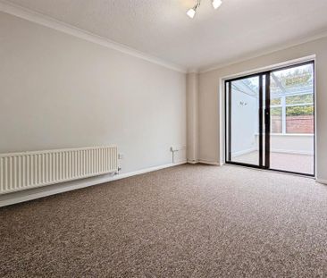 2 bedroom house to rent - Photo 2