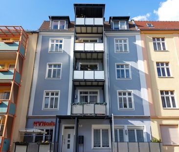 geräumige 4-Raum Altbauwohnung mit Balkon und Abstellraum - Foto 1