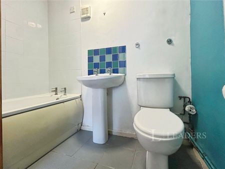 1 bedroom apartment to rent Little Cattins, Harlow, CM19 - Photo 4