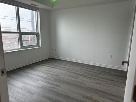 For Lease - 1 Falaise Road Unit# 321, Toronto, Ontario - Photo 3