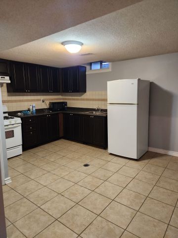 For Lease - 43 Chadwick Drive, Ajax, Ontario - Photo 4