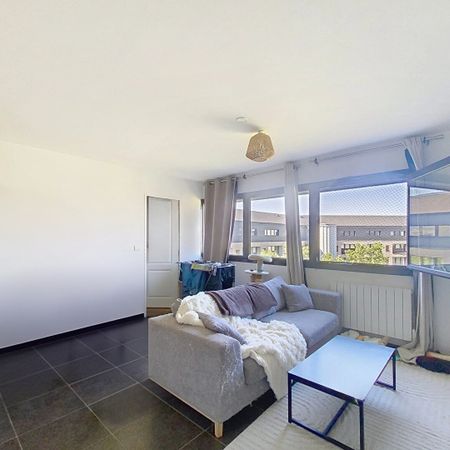 Apartment - Photo 3