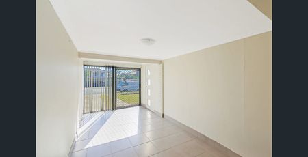 Fantastic Family Home - Photo 3