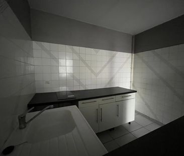 Location Appartement 2 pièces 62m² VALENCE 26000 - Photo 4