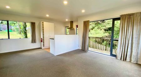 Charming 3-Bedroom Home in Massey - Photo 3