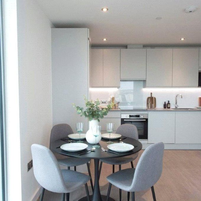 2 bedroom apartment to rent - Photo 1