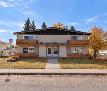 Glenwood 3 bedroom 1 bath Unit Including Heat & Water | — 3 Bedroom... - Photo 1
