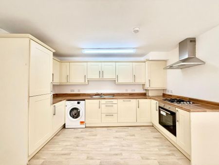 2 bedroom flat to rent - Photo 3