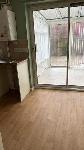 2 bedroom terraced house to rent - Photo 3