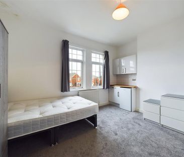 1 bedroom terraced house to rent - Photo 5