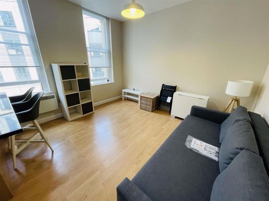 1 bedroom flat to rent - Photo 1