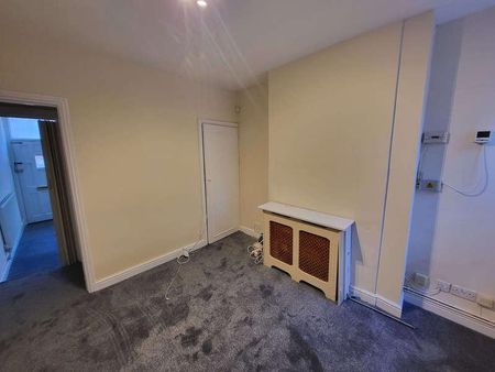 Hartley Road, Luton, LU2 - Photo 2