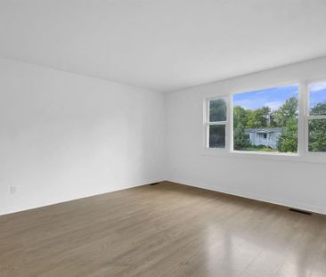 For Lease - 14 Lazy Nol Court, Stittsville - Munster - Richmond, On... - Photo 1