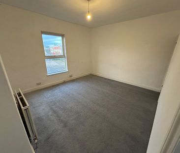 3 Bed End Terrace, Woodhead Road, S2 - Photo 5