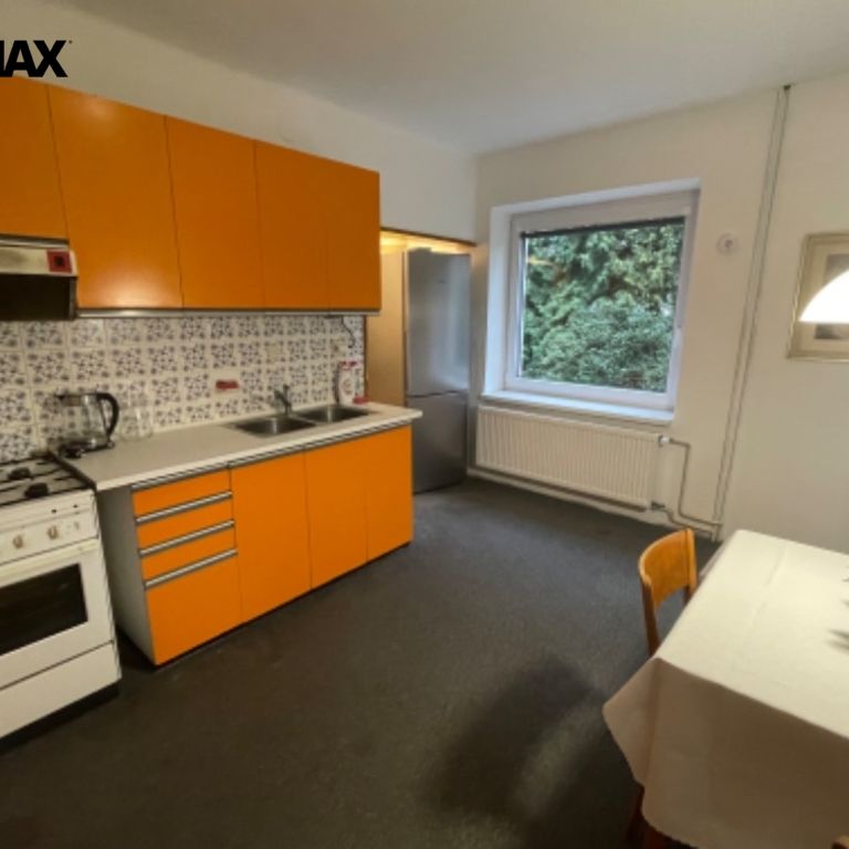 Pronájem bytu 2+1 80 m², Lípová 19, Jihlava - Fotografie 1