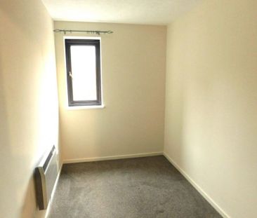 Woodhams Close - £1,050pcm - Photo 3