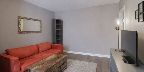 Jolie 3 1/2 Situé Au 24 8e Avenue N - Photo 3