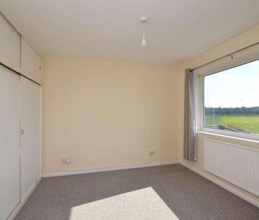 Fairway Avenue, Folkestone, CT19 - Photo 6
