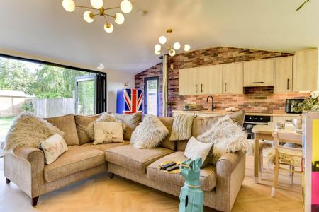 1 bedroom lodge to rent - Photo 4