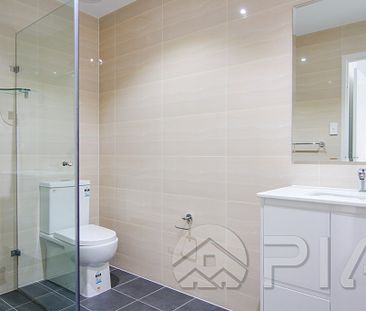 As New 2 Bedroom Apartment with two car spaces,1 min walk to Train Station with Gym and Swimming Pool, - Photo 3