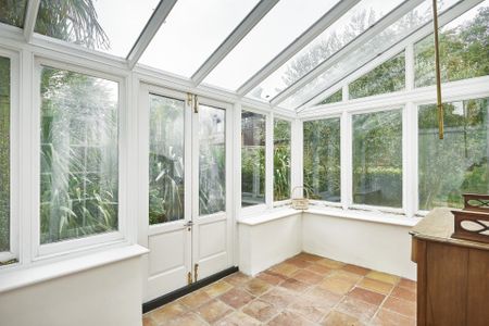 Friars Mead, Manchester Road, London, E14 - Photo 3