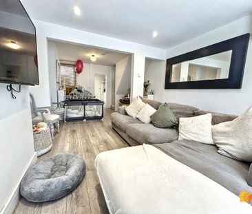 3 bedroom terraced house to rent - Photo 2