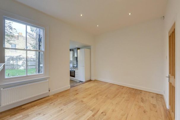 2 bedroom terraced house to rent - Photo 1
