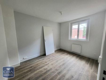 Location Appartement 4 pièces 66m² BEAUVAIS 60000 - Photo 4