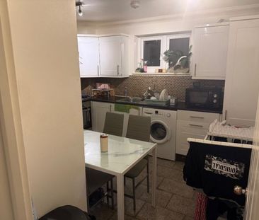 Room in a Shared Flat, Craignish Avenue, SW16 - Photo 5