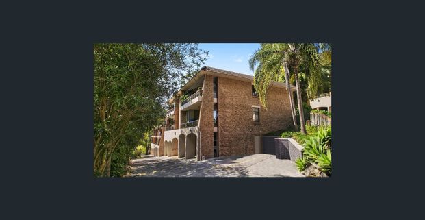 Tranquil Living in the Heart of Gosford - Photo 1