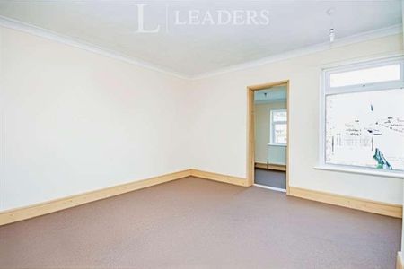 Hall Road, Oulton Broad, NR32 - Photo 4