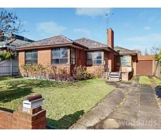 Location & Low Maintenance Family Home - Photo 5