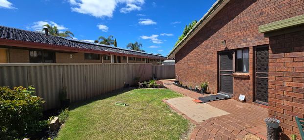 Two bedroom unit - Photo 1