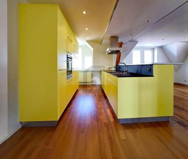 LIVING WITH A BEAUTIFUL VIEW IN THE CENTER OF BRUGG - Foto 1