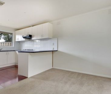 21 Vinter Avenue, Croydon - Photo 1