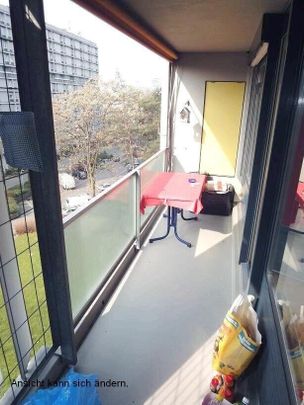 2.5-ZW à 67 m² im 7. OG mit Balkon - Photo 1