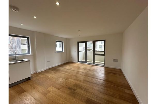 2 bedroom apartment to rent - Photo 1