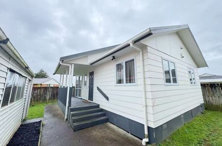 Tidy 2 bedroom Minor Dwelling - Photo 2
