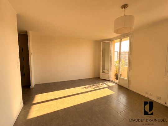 Location Appartement 3 pièces 60m² - Photo 1