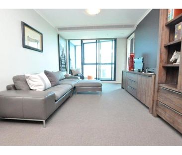 3307/180 City Road - Photo 1